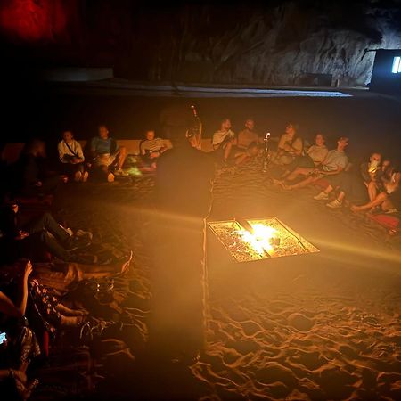 Magic Bedouin Star Hotel Wadi Rum Eksteriør billede