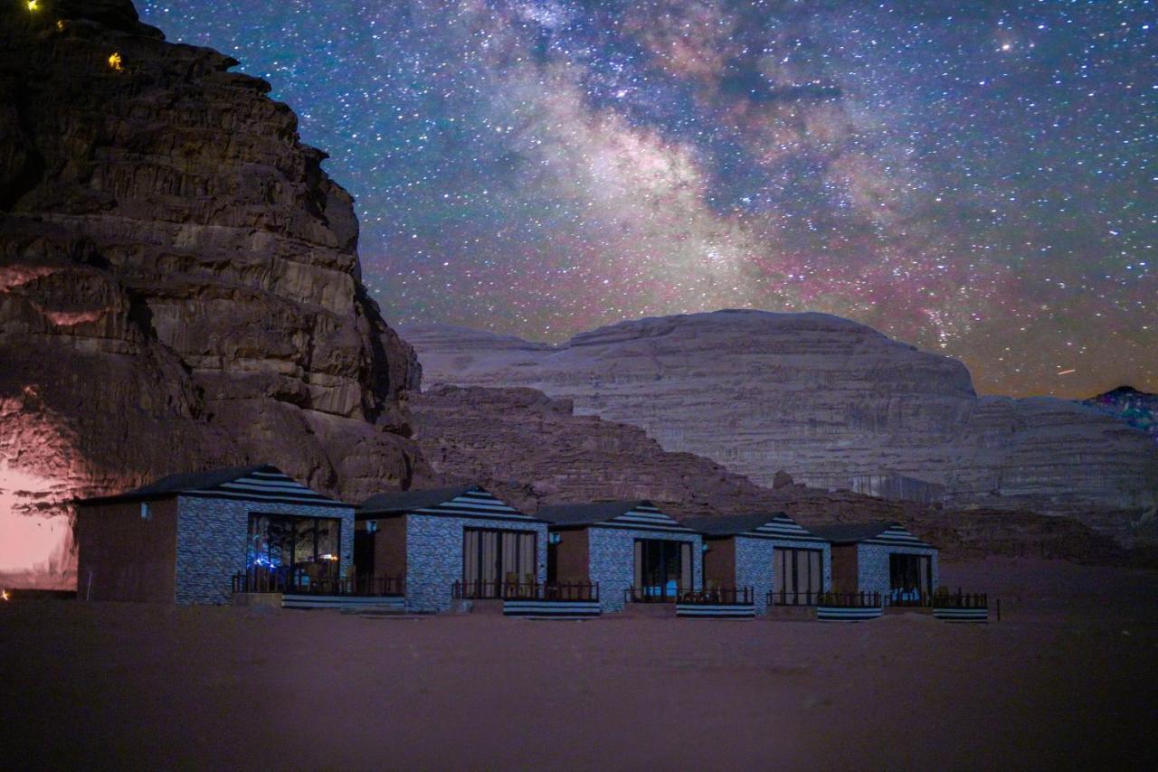 Magic Bedouin Star Hotel Wadi Rum Eksteriør billede