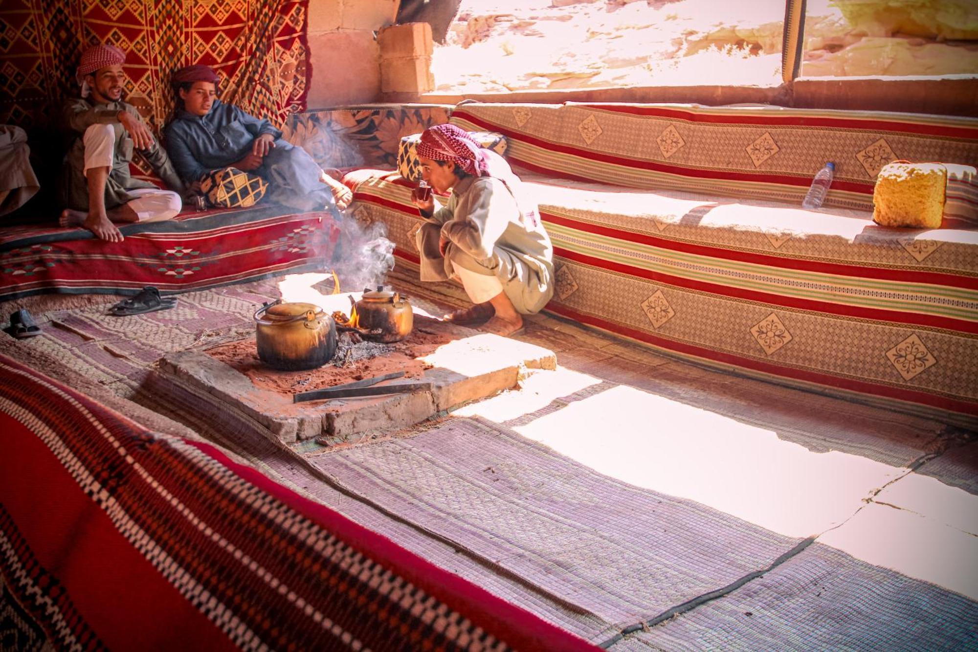 Magic Bedouin Star Hotel Wadi Rum Eksteriør billede