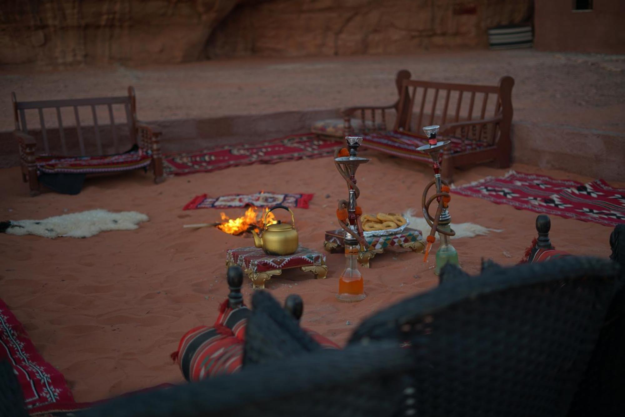 Magic Bedouin Star Hotel Wadi Rum Eksteriør billede