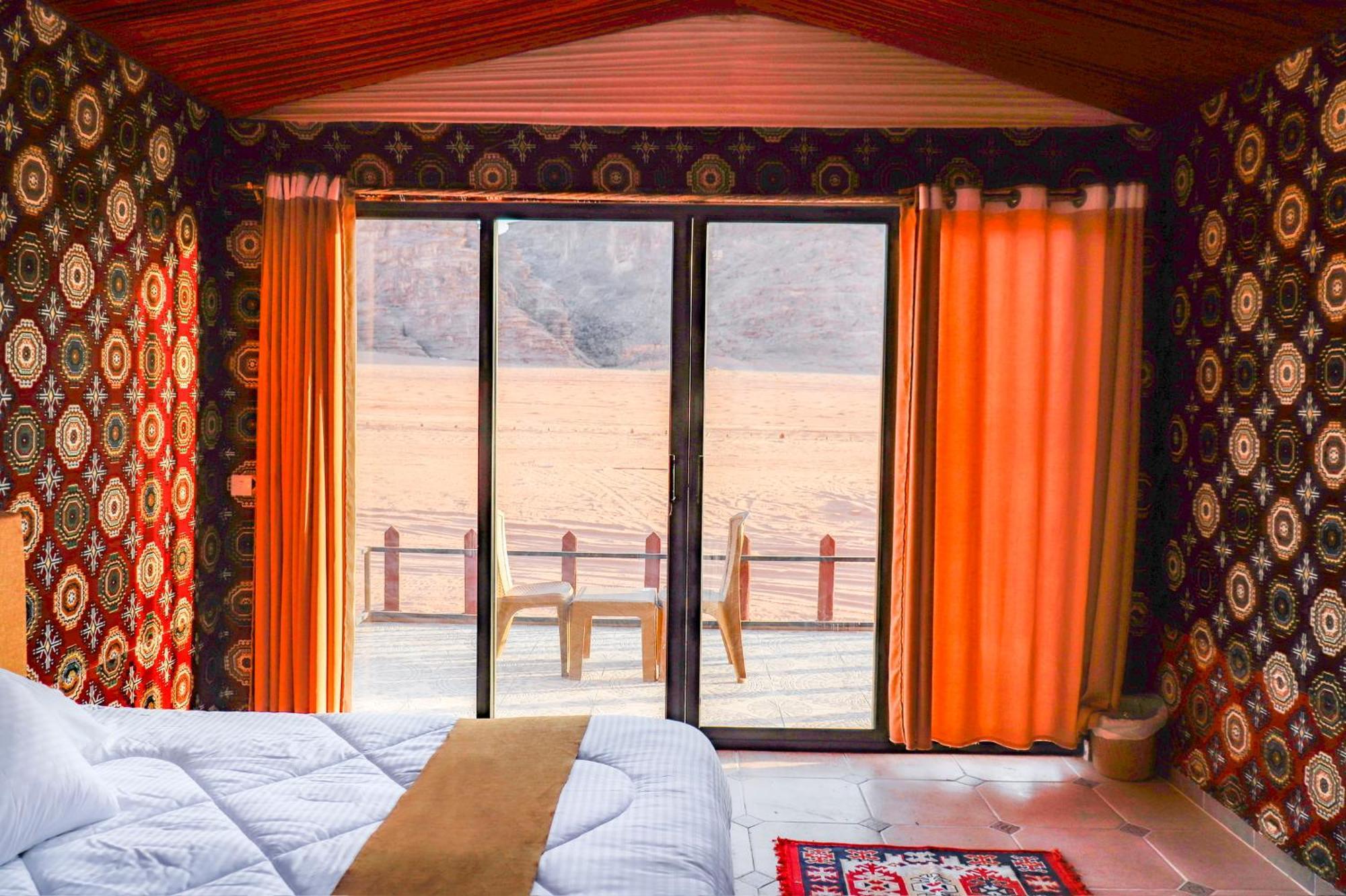 Magic Bedouin Star Hotel Wadi Rum Eksteriør billede