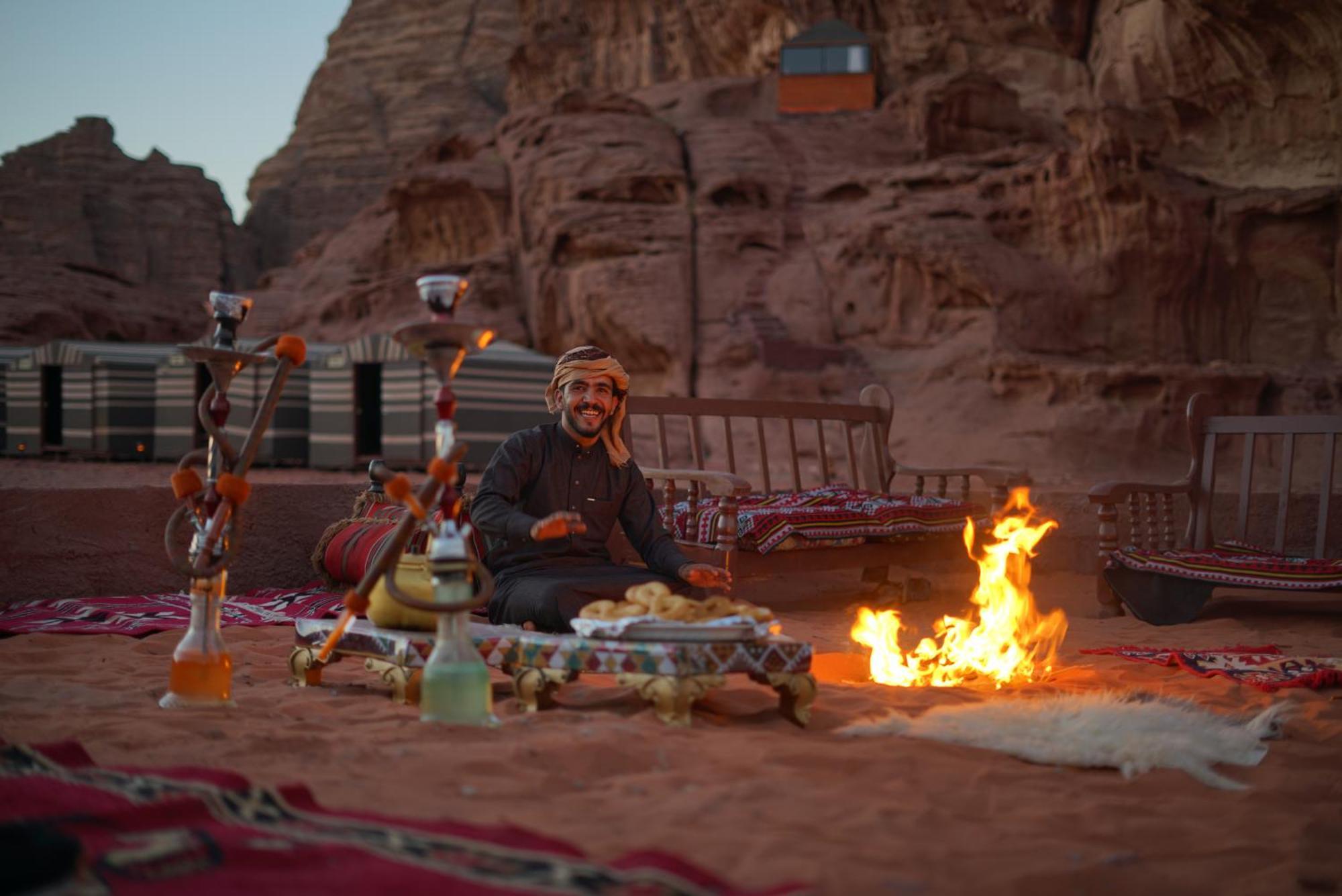 Magic Bedouin Star Hotel Wadi Rum Eksteriør billede